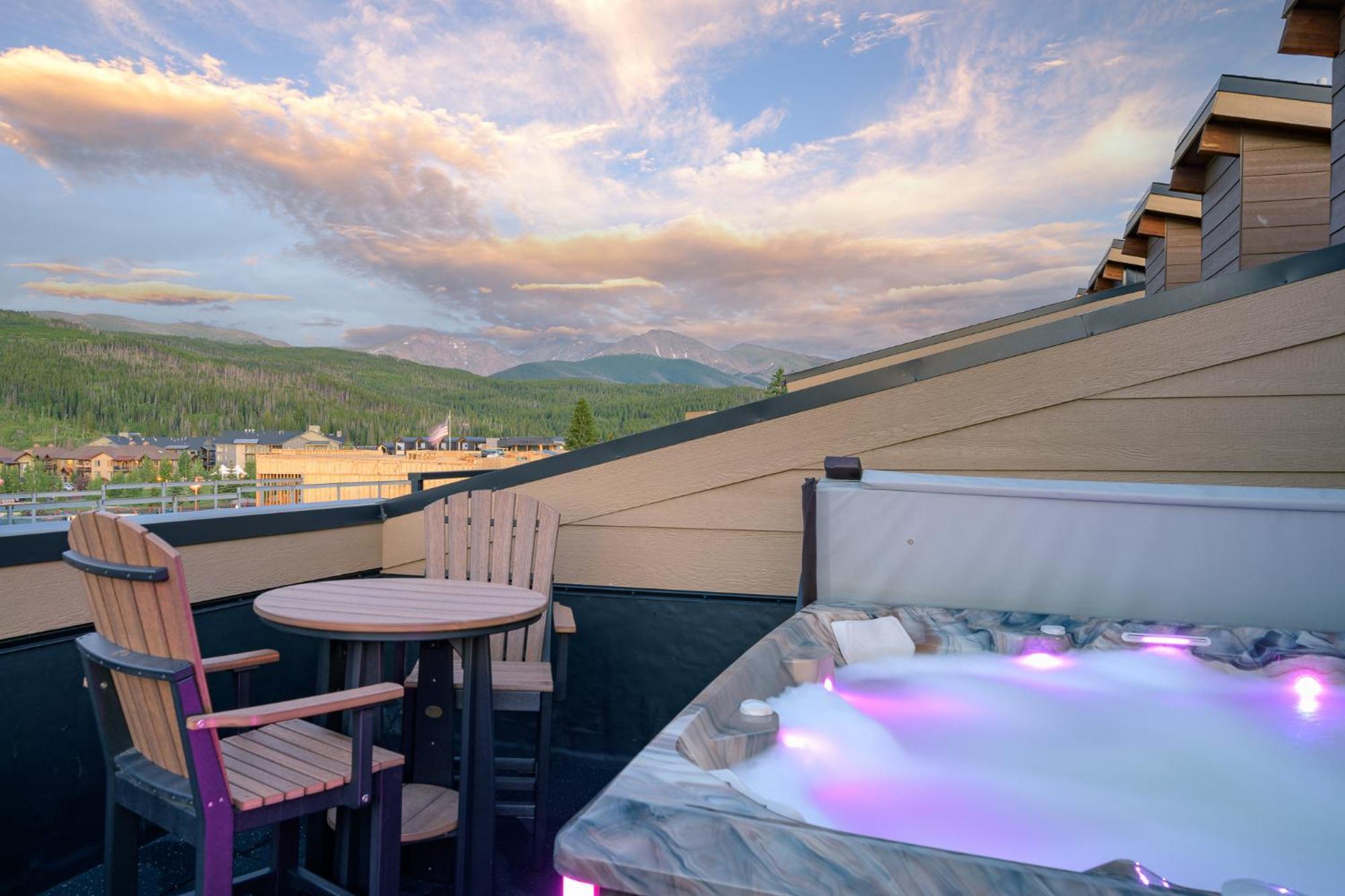 New Luxury Villa #282 With Rooftop Hot Tub & Great Views - 500 Dollars Of Free Activities & Equipment Rentals Daily Уинтър Парк Екстериор снимка